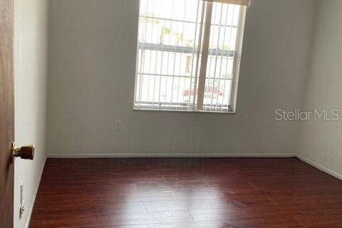 Condo in South Daytona, Florida, 2 bedrooms  № 1659623 - photo 9