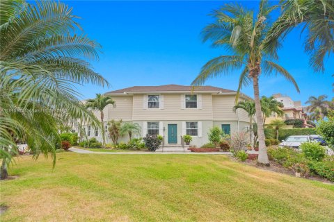 Commercial property in Delray Beach, Florida № 1994083 - photo 19