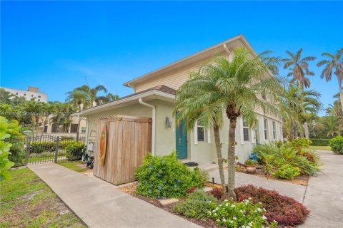 Commercial property in Delray Beach, Florida № 1994083 - photo 23