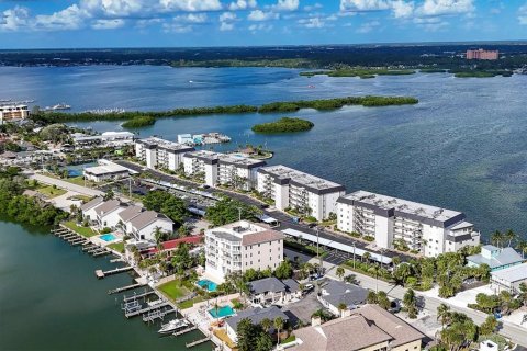 Copropriété à vendre à Sarasota, Floride: 2 chambres, 101.54 m2 № 2093090 - photo 3