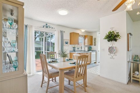 Casa en venta en The Villages, Florida, 2 dormitorios, 99.03 m2 № 1913870 - foto 9