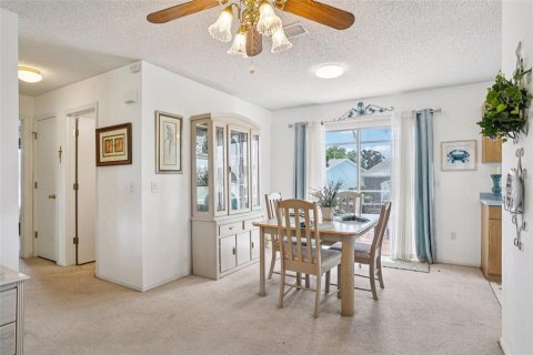 Casa en venta en The Villages, Florida, 2 dormitorios, 99.03 m2 № 1913870 - foto 10