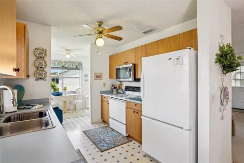 Casa en venta en The Villages, Florida, 2 dormitorios, 99.03 m2 № 1913870 - foto 14