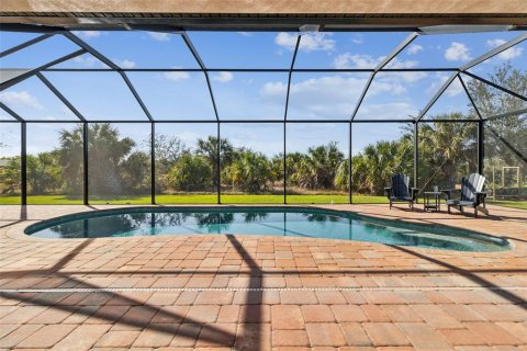 House in Port Charlotte, Florida 3 bedrooms, 201.32 sq.m. № 1552249 - photo 29