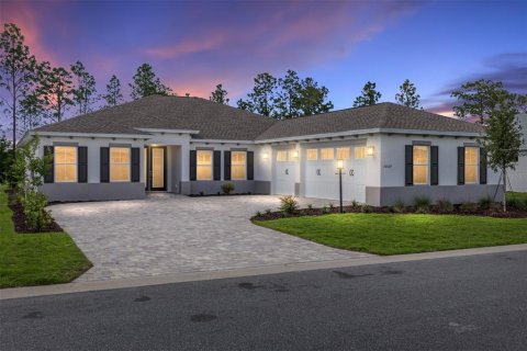 Casa en Ocala, Florida 3 dormitorios, 248.79 m2 № 2107852