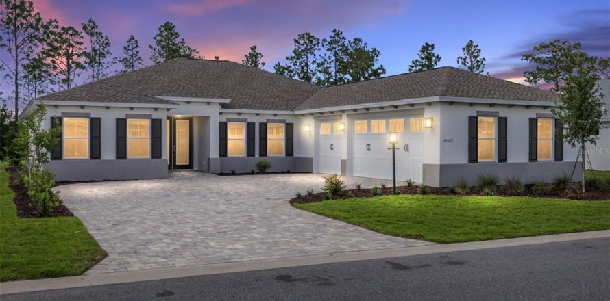Casa en Ocala, Florida 3 dormitorios, 248.79 m2 № 2107852