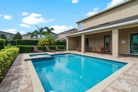House in Kissimmee, Florida 11 bedrooms, 437.29 sq.m. № 1792738 - photo 2