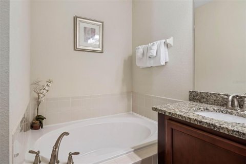 House in Kissimmee, Florida 11 bedrooms, 437.29 sq.m. № 1792738 - photo 13