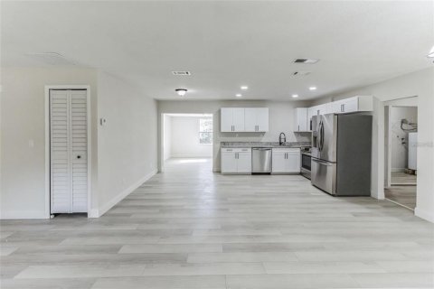 Villa ou maison à vendre à Hernando, Floride: 5 chambres, 228.26 m2 № 1885760 - photo 2