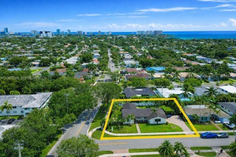 Купить виллу или дом в Форт-Лодердейл, Флорида 4 спальни, 180.97м2, № 2025760 - фото 28