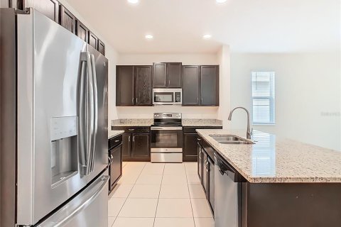 House in Davenport, Florida 3 bedrooms, 158.31 sq.m. № 2310690 - photo 8