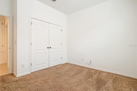 House in Davenport, Florida 3 bedrooms, 158.31 sq.m. № 2310690 - photo 30