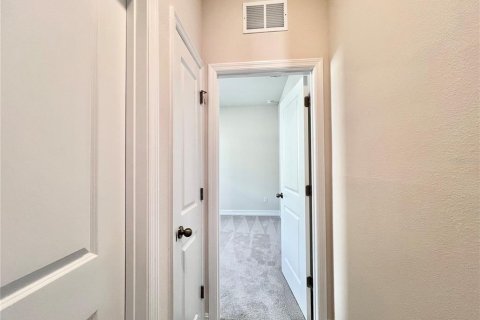Casa en alquiler en Wesley Chapel, Florida, 4 dormitorios, 189.99 m2 № 1834962 - foto 15