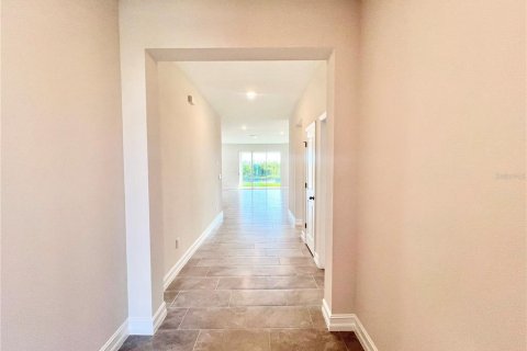 Casa en alquiler en Wesley Chapel, Florida, 4 dormitorios, 189.99 m2 № 1834962 - foto 26
