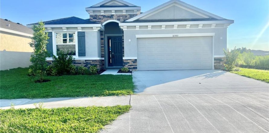 Casa en Wesley Chapel, Florida 4 dormitorios, 189.99 m2 № 1834962