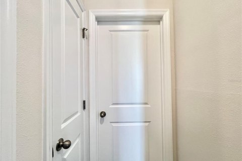 Casa en alquiler en Wesley Chapel, Florida, 4 dormitorios, 189.99 m2 № 1834962 - foto 14