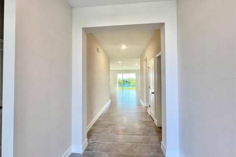 Casa en alquiler en Wesley Chapel, Florida, 4 dormitorios, 189.99 m2 № 1834962 - foto 6
