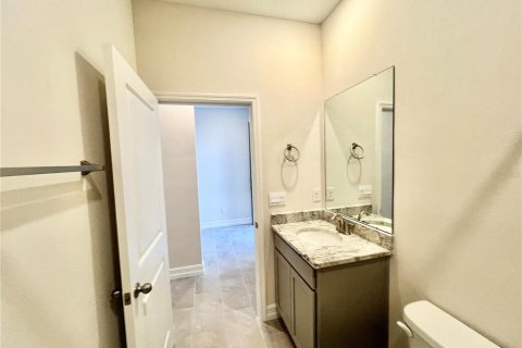 Casa en alquiler en Wesley Chapel, Florida, 4 dormitorios, 189.99 m2 № 1834962 - foto 12