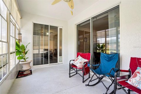 House in Tavares, Florida 2 bedrooms, 193.24 sq.m. № 2309805 - photo 23
