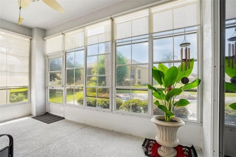 House in Tavares, Florida 2 bedrooms, 193.24 sq.m. № 2309805 - photo 24