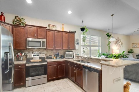 House in Groveland, Florida 4 bedrooms, 179.49 sq.m. № 1815938 - photo 6