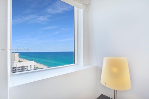 Condominio en venta en Miami Beach, Florida, 2 dormitorios, 138.42 m2 № 1807766 - foto 29