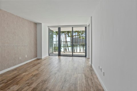 Condominio en venta en Miami, Florida, 2 dormitorios, 109.16 m2 № 1867328 - foto 15