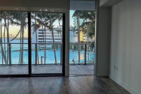 Condominio en venta en Miami, Florida, 2 dormitorios, 109.16 m2 № 1867328 - foto 24