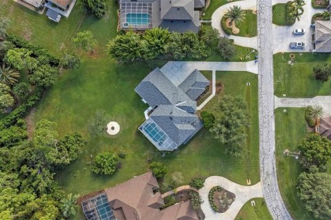 Villa ou maison à vendre à New Port Richey, Floride: 5 chambres, 392.7 m2 № 2202926 - photo 12