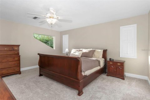 Villa ou maison à vendre à New Port Richey, Floride: 5 chambres, 392.7 m2 № 2202926 - photo 29