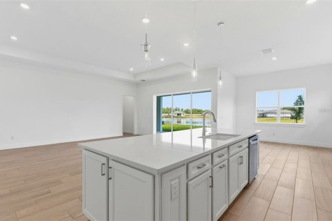 Villa ou maison à vendre à Spring Hill, Floride: 3 chambres, 230.68 m2 № 2116858 - photo 4