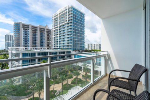 Condo in Miami Beach, Florida, 1 bedroom  № 1955576 - photo 12