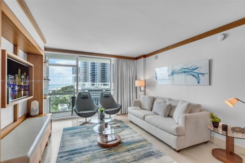 Condo in Miami Beach, Florida, 1 bedroom  № 1955576 - photo 4