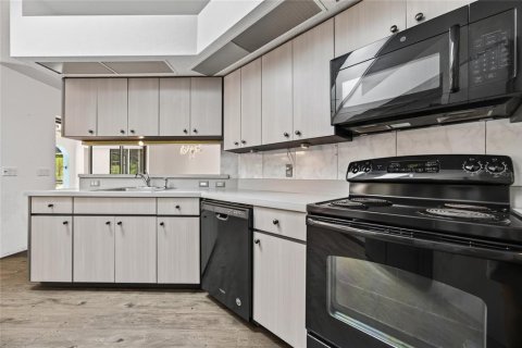 Villa ou maison à vendre à Port Charlotte, Floride: 3 chambres, 156.26 m2 № 2323019 - photo 13