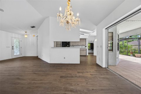 Villa ou maison à vendre à Port Charlotte, Floride: 3 chambres, 156.26 m2 № 2323019 - photo 10