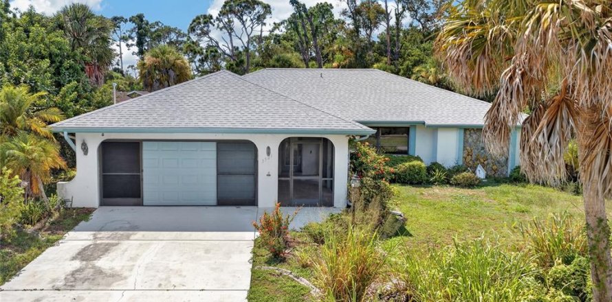 Villa ou maison à Port Charlotte, Floride 3 chambres, 156.26 m2 № 2323019