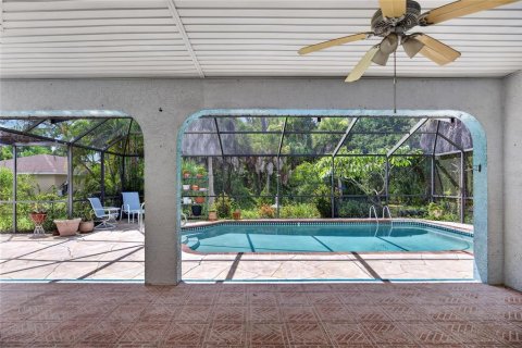 Villa ou maison à vendre à Port Charlotte, Floride: 3 chambres, 156.26 m2 № 2323019 - photo 27