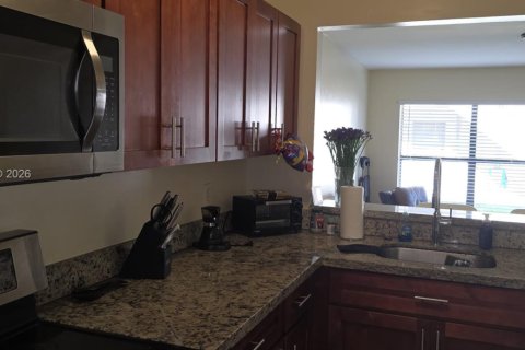 Condominio en alquiler en Miami, Florida, 2 dormitorios, 69.68 m2 № 1997295 - foto 5