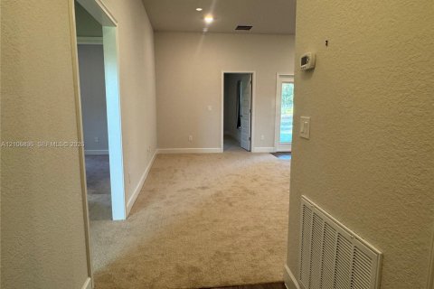 Villa ou maison à vendre à Ocala, Floride: 3 chambres, 127.28 m2 № 2421547 - photo 2