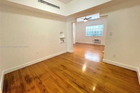 Купить кондоминиум в Майами-Бич, Флорида 1 спальня, 65.03м2, № 1965067 - фото 7