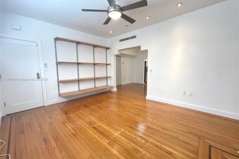 Купить кондоминиум в Майами-Бич, Флорида 1 спальня, 65.03м2, № 1965067 - фото 4