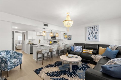 Condominio en venta en Treasure Island, Florida, 1 dormitorio, 53.42 m2 № 1813219 - foto 4