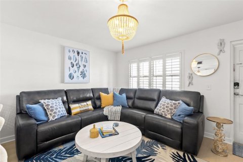 Condominio en venta en Treasure Island, Florida, 1 dormitorio, 53.42 m2 № 1813219 - foto 5