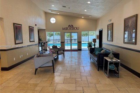 Copropriété à louer à Hialeah, Floride: 2 chambres, 93.27 m2 № 2055576 - photo 9