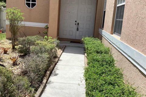 Villa ou maison à Pembroke Pines, Floride 4 chambres, 232.72 m2 № 2187233