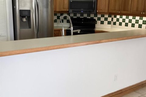 Villa ou maison à louer à Pembroke Pines, Floride: 4 chambres, 232.72 m2 № 2187233 - photo 4