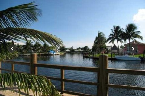 Condo in Pompano Beach, Florida, 1 bedroom  № 2191486