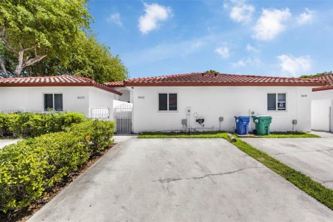 Touwnhouse à vendre à Cutler Bay, Floride: 3 chambres, 114.18 m2 № 1921044 - photo 1