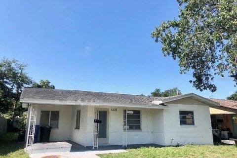 Villa ou maison à Saint Petersburg, Floride 2 chambres, 76.55 m2 № 2418967