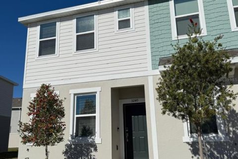 Adosado en alquiler en Kissimmee, Florida, 2 dormitorios, 116.59 m2 № 2099291 - foto 2